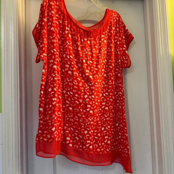 Ann Taylor Red Short Sleeve Asymmetrical Blouse - Picture 1 of 6